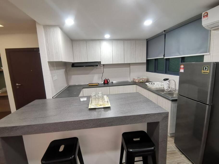 Teo Resident 2 Vivacity Jazz Suite 4 Kuching Zewnętrze zdjęcie