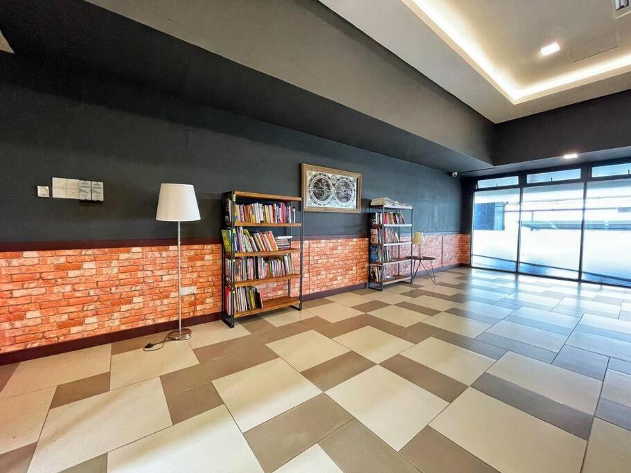 Teo Resident 2 Vivacity Jazz Suite 4 Kuching Zewnętrze zdjęcie